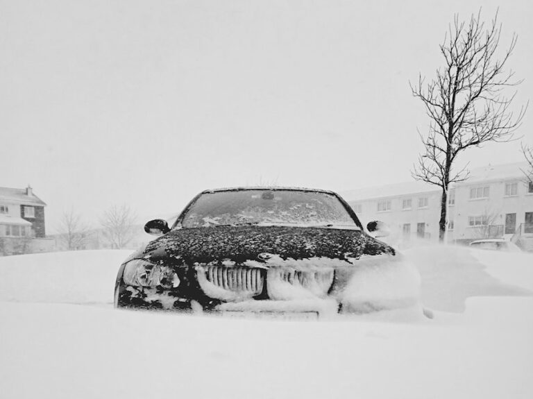 Photo winter electric car